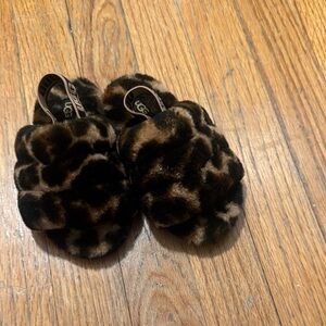 UGG Kids' Brown Leopard Print Fuzzy Slippers